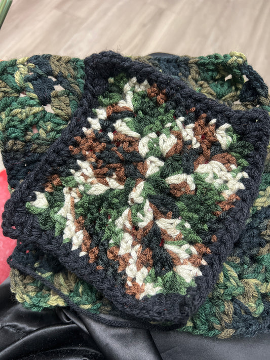 Crochet Statement Traveler Tote